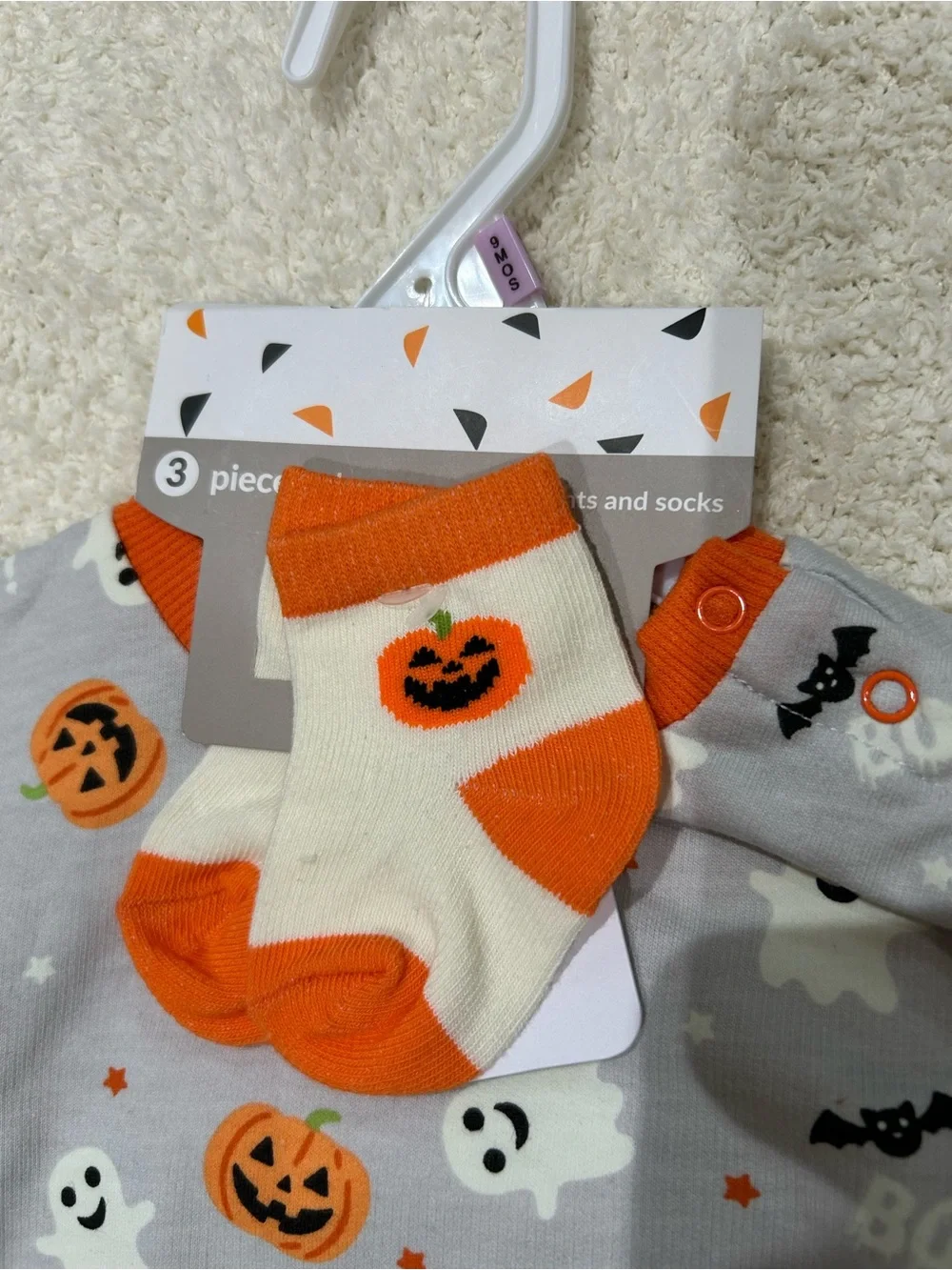 Baby Starters Halloween 3 Piece Pajama Set Socks Ghost Pumpkin 9 Month NWT
